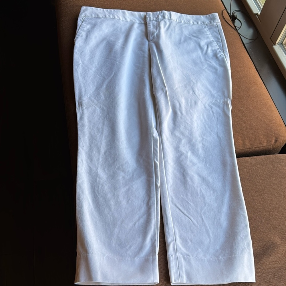 White crop pants, dress or casual